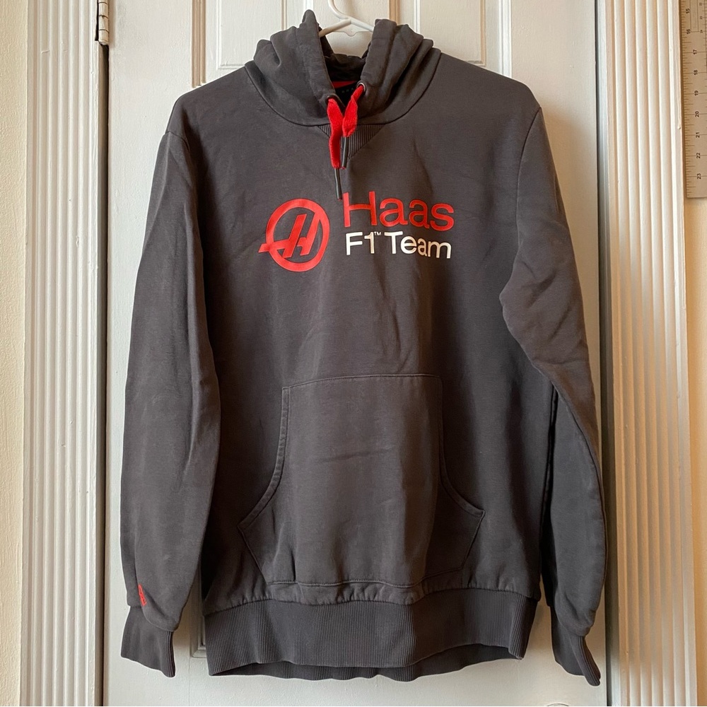 Haas Formula 1 Hoodie 🏎️